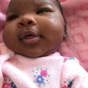 Meet your Posher, Kiya